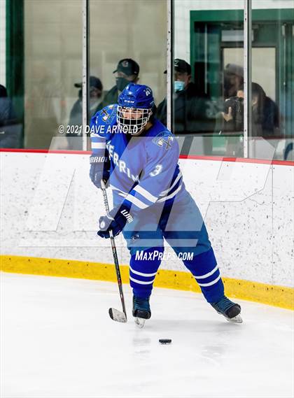 Thumbnail 3 in Merrimack vs Somersworth-Coe-Brown (NHIAA Division 2 Semifinal) photogallery.