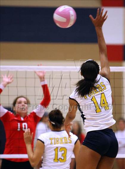 Thumbnail 1 in Langham Creek @ Stony Point (Pearland Volleyball Classic) photogallery.