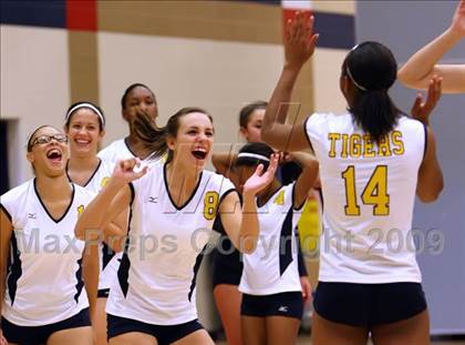 Thumbnail 2 in Langham Creek @ Stony Point (Pearland Volleyball Classic) photogallery.