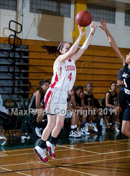 Thumbnail 3 in Bishop Montgomery vs Orange Lutheran (Santa Barbara Tournament of Champions) photogallery.