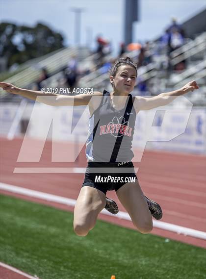 Thumbnail 1 in SS CIF Track & Field Final (Field Events) photogallery.
