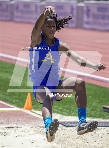 Thumbnail 2 in SS CIF Track & Field Final (Field Events) photogallery.