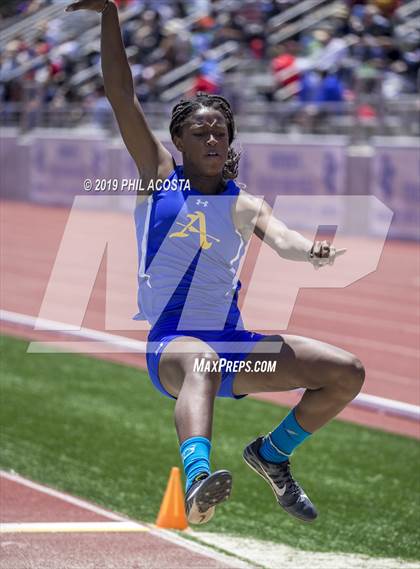 Thumbnail 1 in SS CIF Track & Field Final (Field Events) photogallery.