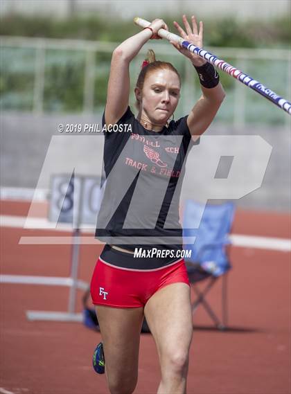 Thumbnail 1 in SS CIF Track & Field Final (Field Events) photogallery.