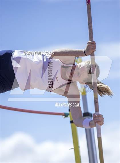 Thumbnail 1 in SS CIF Track & Field Final (Field Events) photogallery.