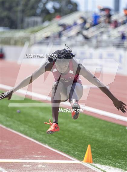 Thumbnail 3 in SS CIF Track & Field Final (Field Events) photogallery.