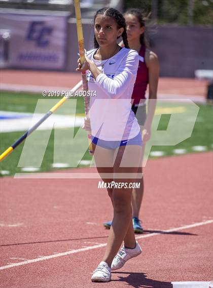 Thumbnail 3 in SS CIF Track & Field Final (Field Events) photogallery.