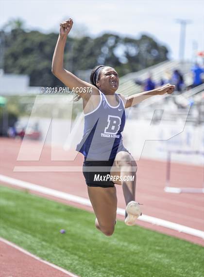 Thumbnail 3 in SS CIF Track & Field Final (Field Events) photogallery.