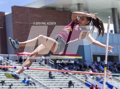 Thumbnail 1 in SS CIF Track & Field Final (Field Events) photogallery.