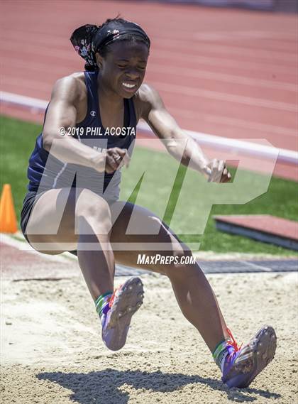 Thumbnail 2 in SS CIF Track & Field Final (Field Events) photogallery.