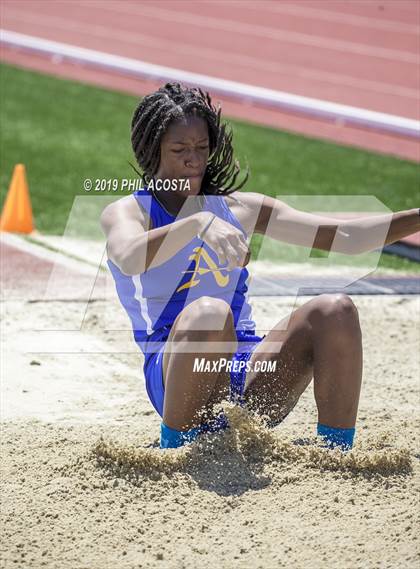 Thumbnail 1 in SS CIF Track & Field Final (Field Events) photogallery.