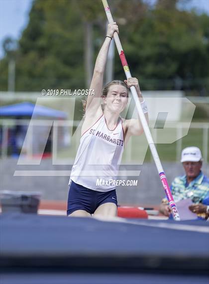 Thumbnail 2 in SS CIF Track & Field Final (Field Events) photogallery.