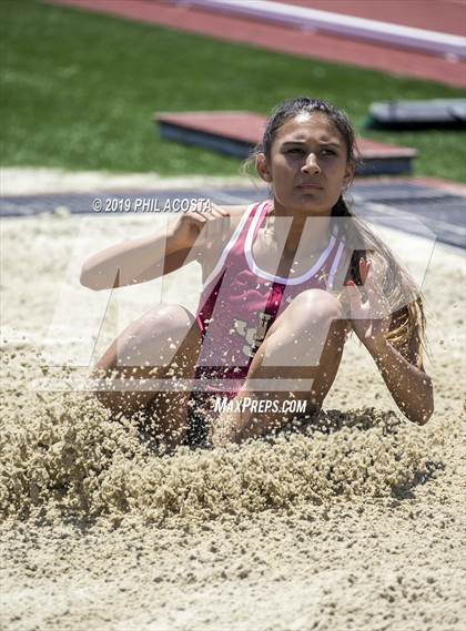 Thumbnail 3 in SS CIF Track & Field Final (Field Events) photogallery.