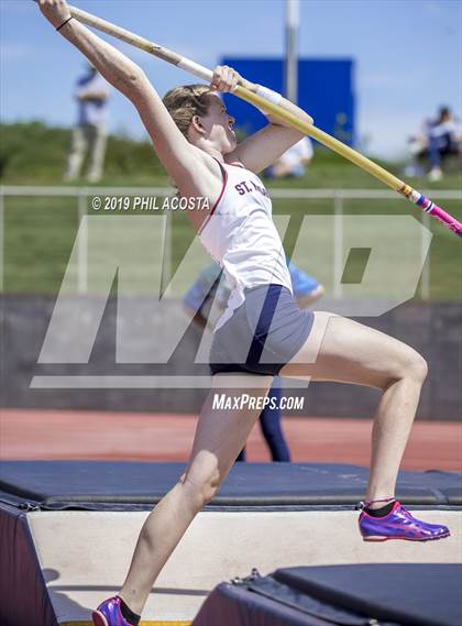 Thumbnail 1 in SS CIF Track & Field Final (Field Events) photogallery.