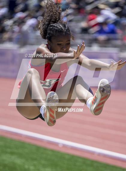 Thumbnail 3 in SS CIF Track & Field Final (Field Events) photogallery.