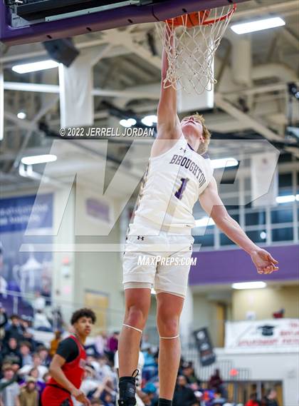 Thumbnail 2 in Broughton vs Centennial (John Wall Holiday Invitational) photogallery.