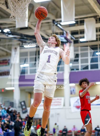 Thumbnail 2 in Broughton vs Centennial (John Wall Holiday Invitational) photogallery.