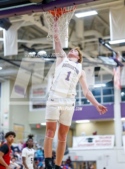 Thumbnail 3 in Broughton vs Centennial (John Wall Holiday Invitational) photogallery.