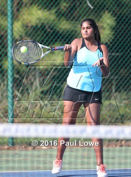 Thumbnail 2 in Apex @ Panther Creek photogallery.