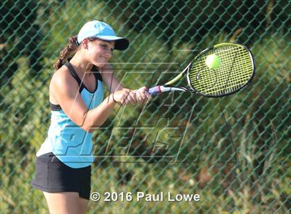 Thumbnail 3 in Apex @ Panther Creek photogallery.