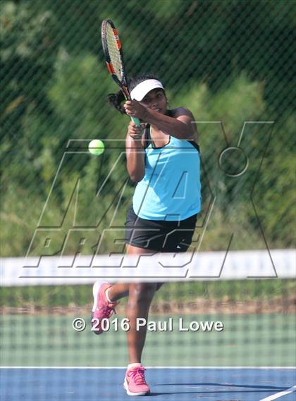 Thumbnail 1 in Apex @ Panther Creek photogallery.