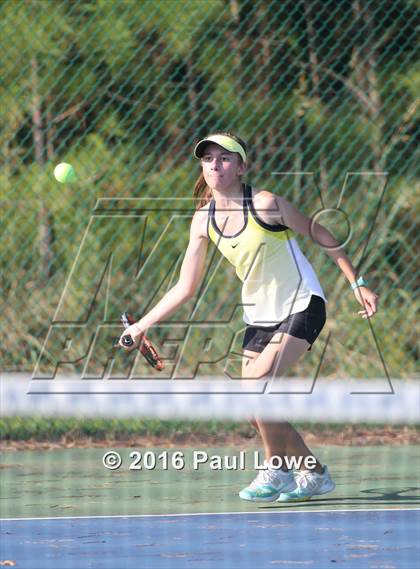 Thumbnail 3 in Apex @ Panther Creek photogallery.