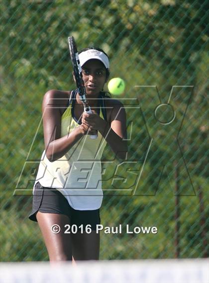 Thumbnail 2 in Apex @ Panther Creek photogallery.