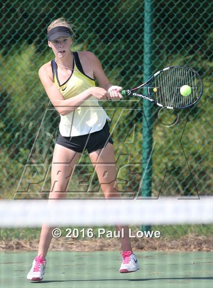 Thumbnail 2 in Apex @ Panther Creek photogallery.