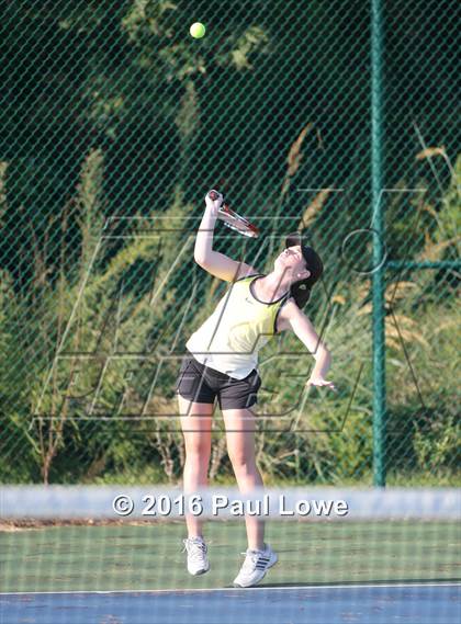 Thumbnail 3 in Apex @ Panther Creek photogallery.
