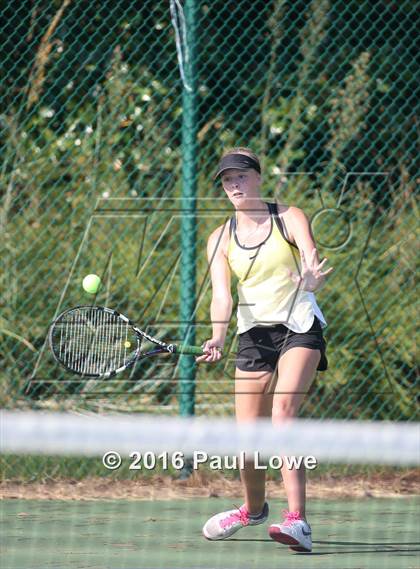 Thumbnail 2 in Apex @ Panther Creek photogallery.