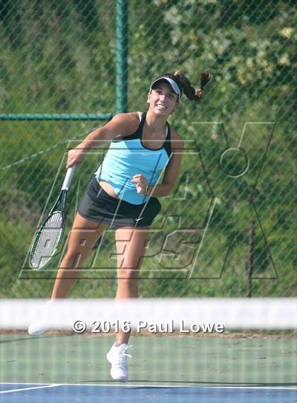Thumbnail 2 in Apex @ Panther Creek photogallery.