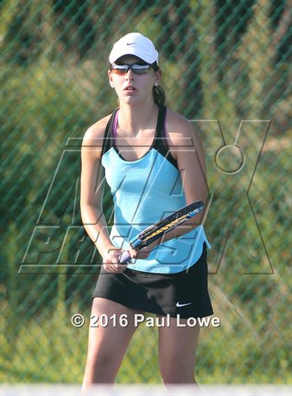 Thumbnail 3 in Apex @ Panther Creek photogallery.