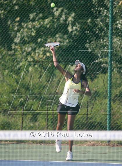 Thumbnail 2 in Apex @ Panther Creek photogallery.