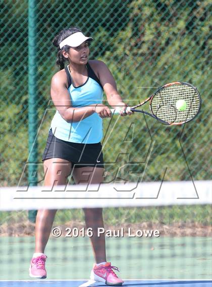 Thumbnail 3 in Apex @ Panther Creek photogallery.