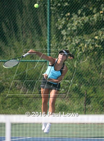 Thumbnail 3 in Apex @ Panther Creek photogallery.
