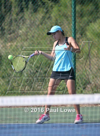 Thumbnail 1 in Apex @ Panther Creek photogallery.