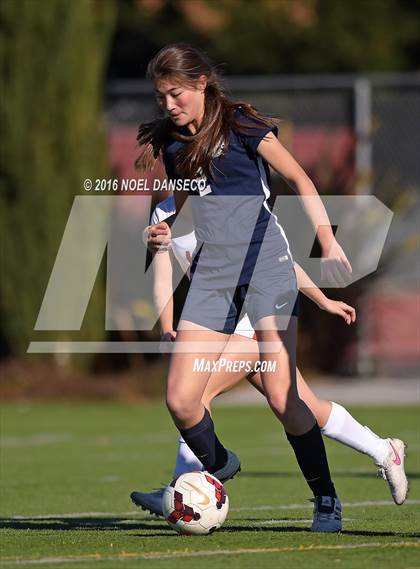 Thumbnail 2 in St. Ignatius vs Carlmont (Firebird Classic) photogallery.