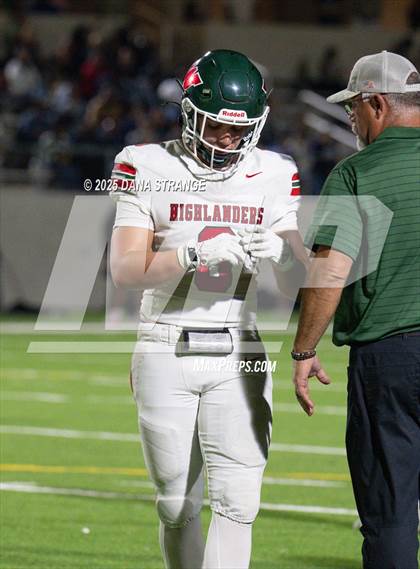 Thumbnail 1 in The Woodlands vs Klein Collins (UIL 6A D1 Football Area) photogallery.