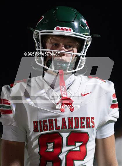 Thumbnail 1 in The Woodlands vs Klein Collins (UIL 6A D1 Football Area) photogallery.