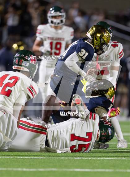 Thumbnail 3 in The Woodlands vs Klein Collins (UIL 6A D1 Football Area) photogallery.