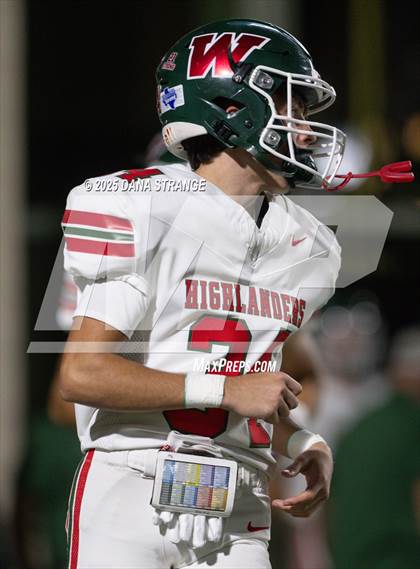 Thumbnail 3 in The Woodlands vs Klein Collins (UIL 6A D1 Football Area) photogallery.