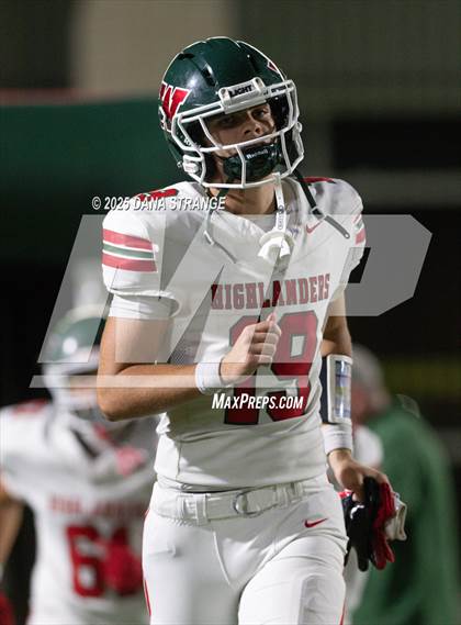 Thumbnail 3 in The Woodlands vs Klein Collins (UIL 6A D1 Football Area) photogallery.
