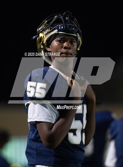 Thumbnail 2 in The Woodlands vs Klein Collins (UIL 6A D1 Football Area) photogallery.