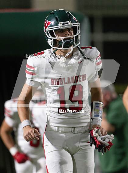 Thumbnail 2 in The Woodlands vs Klein Collins (UIL 6A D1 Football Area) photogallery.