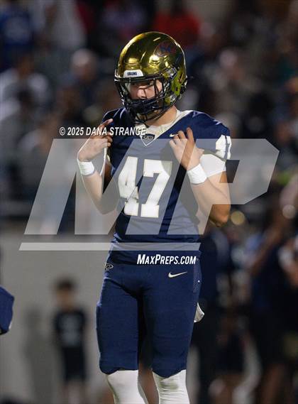 Thumbnail 1 in The Woodlands vs Klein Collins (UIL 6A D1 Football Area) photogallery.