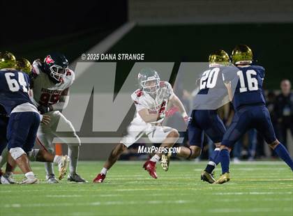 Thumbnail 1 in The Woodlands vs Klein Collins (UIL 6A D1 Football Area) photogallery.