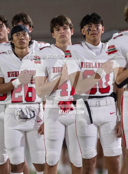 Thumbnail 3 in The Woodlands vs Klein Collins (UIL 6A D1 Football Area) photogallery.