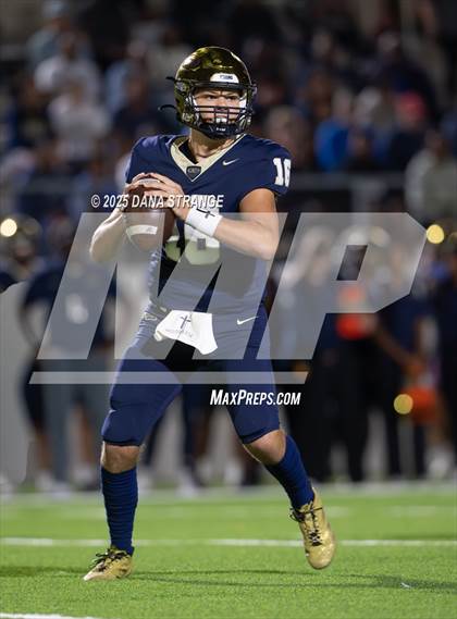 Thumbnail 1 in The Woodlands vs Klein Collins (UIL 6A D1 Football Area) photogallery.