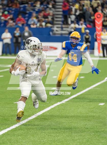 Thumbnail 3 in Warren Central vs. Carmel (IHSAA 6A Final) photogallery.