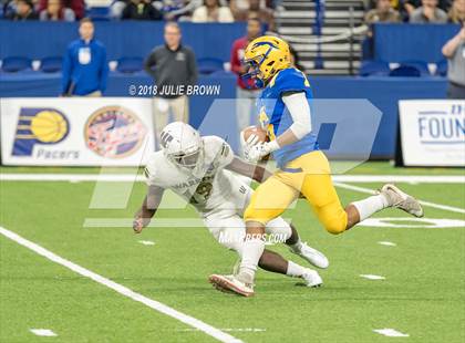 Thumbnail 2 in Warren Central vs. Carmel (IHSAA 6A Final) photogallery.